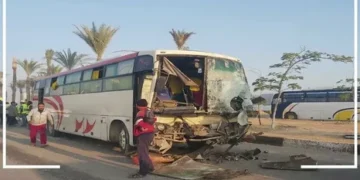 إصابة 18 طالبًا جامعيًا بانقلاب أتوبيس على الطريق الصحراوي بالمنيا