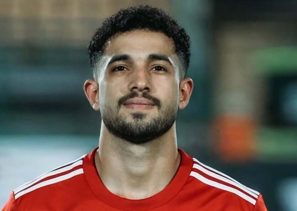 الأهلي يدرس دعم الجبهة اليمنى واختيار بدائل لمحمد هاني