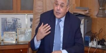 رئيس حزب الغد: عمال مصر حجر الأساس في نهضة الدولة