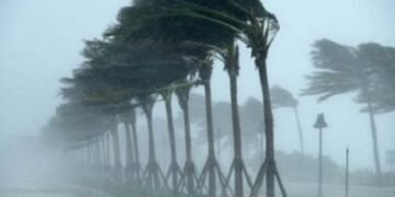 الأرصاد تحذر من رمال مثارة وأمطار رعدية اليوم