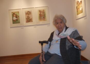 رحيل الفنانة التشكيلية زينب السجيني عن 96 عامًا