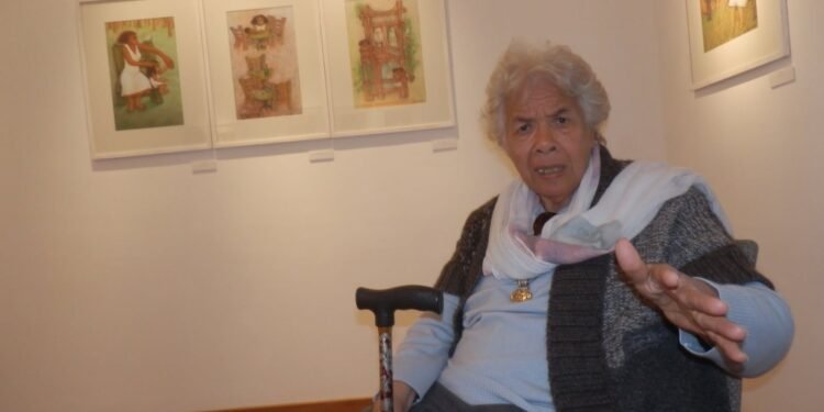 رحيل الفنانة التشكيلية زينب السجيني عن 96 عامًا