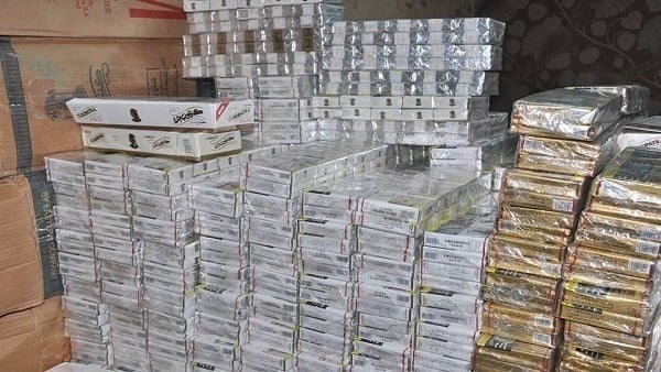 ضبط مخزن سجائر “بدون ترخيص” بالإسكندرية حجب 11.5 ألف عبوة عن التداول
