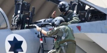 سقوط خلية تجسس داخل سلاح الجو الإسرائيلي.. واتهامات بالعمل لصالح إيران