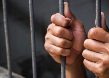 ضبط مرشح برلماني سابق بتهمة سب سيدة عبر فيسبوك بقنا