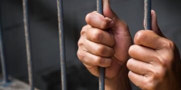 ضبط مرشح برلماني سابق بتهمة سب سيدة عبر فيسبوك بقنا