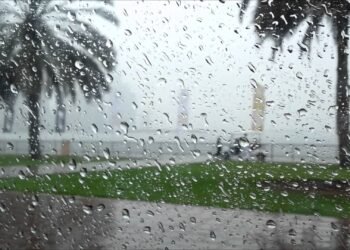 طقس متقلب في مصر.. أمطار ورياح وتحذيرات من الشبورة