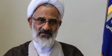 ممثل خامنئي ينفي مفاوضات واشنطن وترامب يهدد باستئناف الهجمات