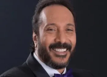 علي الحجار يطرح أغنية «مش فارق لي» غدًا