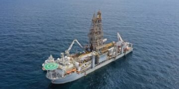 شركة إيني تعلن اكتشاف تريليوني قدم مكعب غاز في امتياز التمساح بمصر