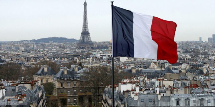 وزير خارجية فرنسا يوجه نداءً أخيراً لترامب: استهداف بنية إيران التحتية خرق للقانون الدولي