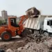 «التنمية المحلية والبيئة» ترفع 80 طن قمامة من العجيزي بطنطا