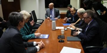 تحرك مصري بواشنطن لجذب الاستثمارات وتوفير ضمانات دولية للمشروعات الكبرى