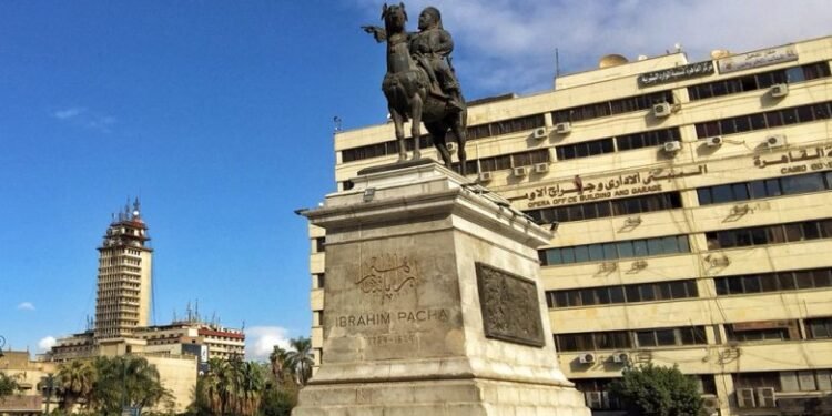 مزايدة علنية لاستغلال مبنى جراج الأوبرا في النشاط الفندقي