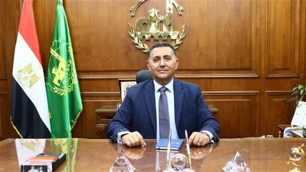 محافظ القليوبية يلتقي المواطنين اليوم لبحث شكاويهم