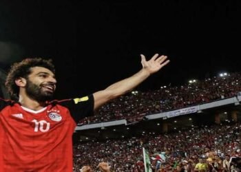 سر احتفال “تتويج الملك”.. جونز يكرم صلاح في آخر ديربي له أمام إيفرتون