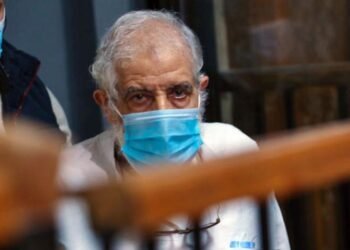 المؤبد لمحمود عزت و36 آخرين في قضية التخابر وتغريمهم 7 مليارات جنيه