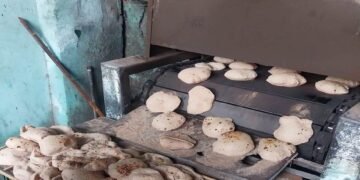 تحرير 18 مخالفة تموينية ضد مخابز بكفر الدوار