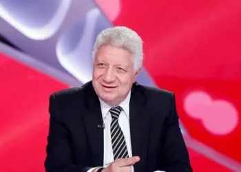 حبس مرتضى منصور شهرًا وتغريمه 20 ألف جنيه في قضية عمرو أديب