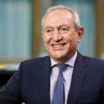 ناصف ساويرس يغلق مكتب عائلته في لندن ويغادر المملكة المتحدة نهائيا