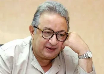 نور الشريف ونجيب محفوظ.. شراكة صنعت ذاكرة فنية خالدة