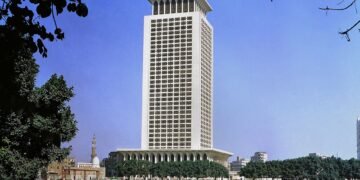 مصر تدين الغارات الإسرائيلية على لبنان وتطالب بتدخل دولي لوقف التصعيد