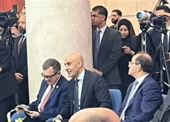 توقيع مذكرة لإدراج منهج الثقافة المالية لطلاب  المرحلة الثانوية