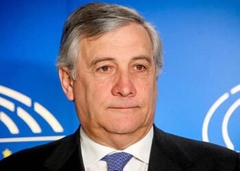 إيطاليا تستدعي السفير الإسرائيلي بعد استهداف مركبة تابعة لقوات “اليونيفيل” بلبنان