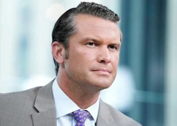 وزير الدفاع الأمريكي: وصف حرب إيران بالمستنقع يخدم أعداءنا