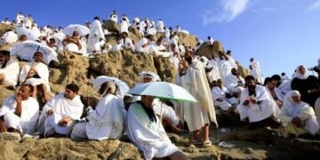 دار الإفتاء توضح حكم صيام يوم عرفة لغير الحاج والحاج