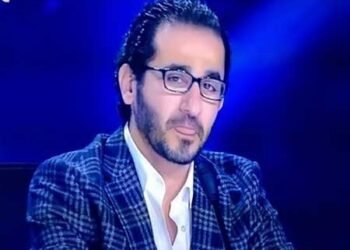 تشييع جنازة والدة أحمد حلمي من مسجد ناصر ببنها عقب صلاة الجمعة