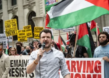 محكمة أمريكية تمهّد لترحيل ناشط مؤيد لفلسطين.. اعرف التفاصيل