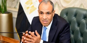 وزير الخارجية: أمن الكويت ودول الخليج جزء لا يتجزأ من الأمن القومي المصري