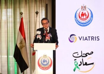 وزير الصحة: إطلاق عيادات "صحتك سعادة" لتعزيز الدعم النفسي