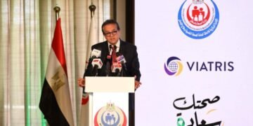 وزير الصحة: إطلاق عيادات "صحتك سعادة" لتعزيز الدعم النفسي