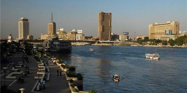 الأرصاد: طقس ربيعي مائل للحرارة اليوم الجمعة