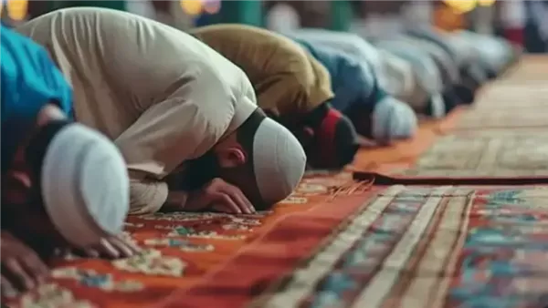 مواقيت الصلاة اليوم الثلاثاء 19 مايو 2026 في محافظات مصر