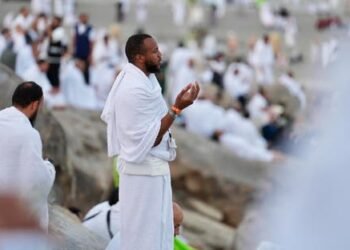 السياحة والآثار تتابع ميدانيًا بعثة الحج السياحي بمشعر عرفات وتؤكد استقرار الأوضاع