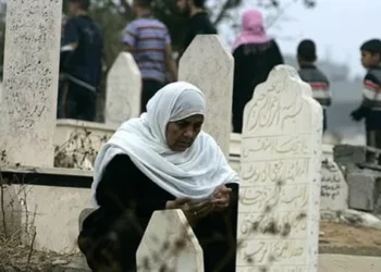 أستاذ بالأزهر: زيارة القبور في العيد جائزة شرعًا