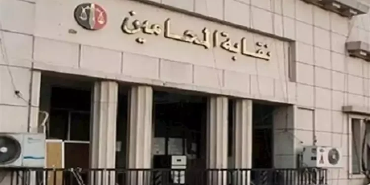 بسبب خلاف على "قضية".. القبض على محامٍ اعتدى على زميله بسلاح أبيض