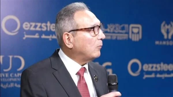 رئيس البنك الأهلي: نعتذر لأي مواطن واجه مشقة خلال سحب النقدية فترة العيد