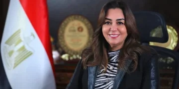وزيرة البيئة توجه بتكثيف أعمال النظافة والتجميل ورفع القمامة ومخلفات الأضاحي خلال أيام العيد