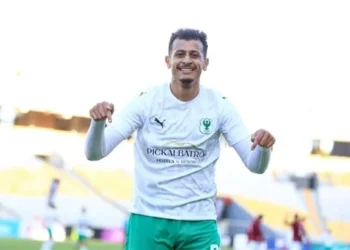 عمر الساعي يحصد جائزة رجل المباراة بعد قيادة المصري للفوز على سيراميكا