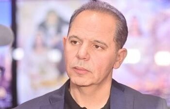 بشرط وضع صورته على الجنيه.. رامي إمام يعلق على شائعة سداد الزعيم لديون مصر