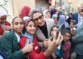محافظ الوادي الجديد تشارك المواطنين احتفالات عيد الأضحى