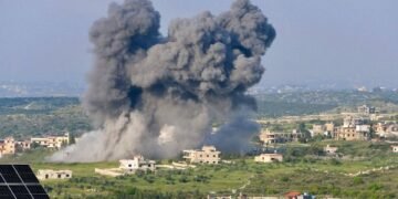 الجيش الإسرائيلي: سلاح الجو يهاجم منصة إطلاق صواريخ يستخدمها حزب الله