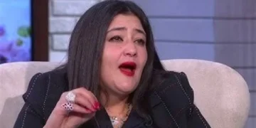 زوجة خالد يوسف تقاضي محاميًا شهيرًا وقناة فضائية بتهمة نشر أخبار كاذبة