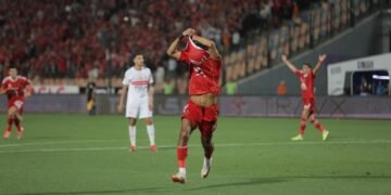 نتيجة مباراة الأهلي والزمالك بالدوري الممتاز.. الأحمر يتقدم بثنائية في الشوط الأول