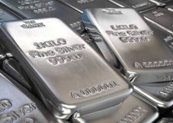 أسعار الفضة ترتفع 4% بالسوق المحلية خلال مايو.. وعيار 999 يصل لـ133 جنيهًا للجرام