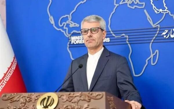 إيران تعين إسماعيل بقائي متحدثاً باسم وفد المفاوضات مع أمريكا